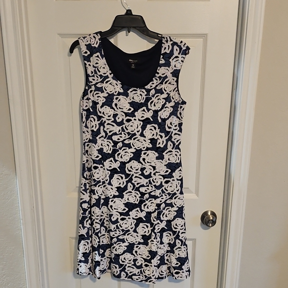 RN Studio Black and White Sleeveless Scoop Neck Sundress Knee/above Knee Sz 10